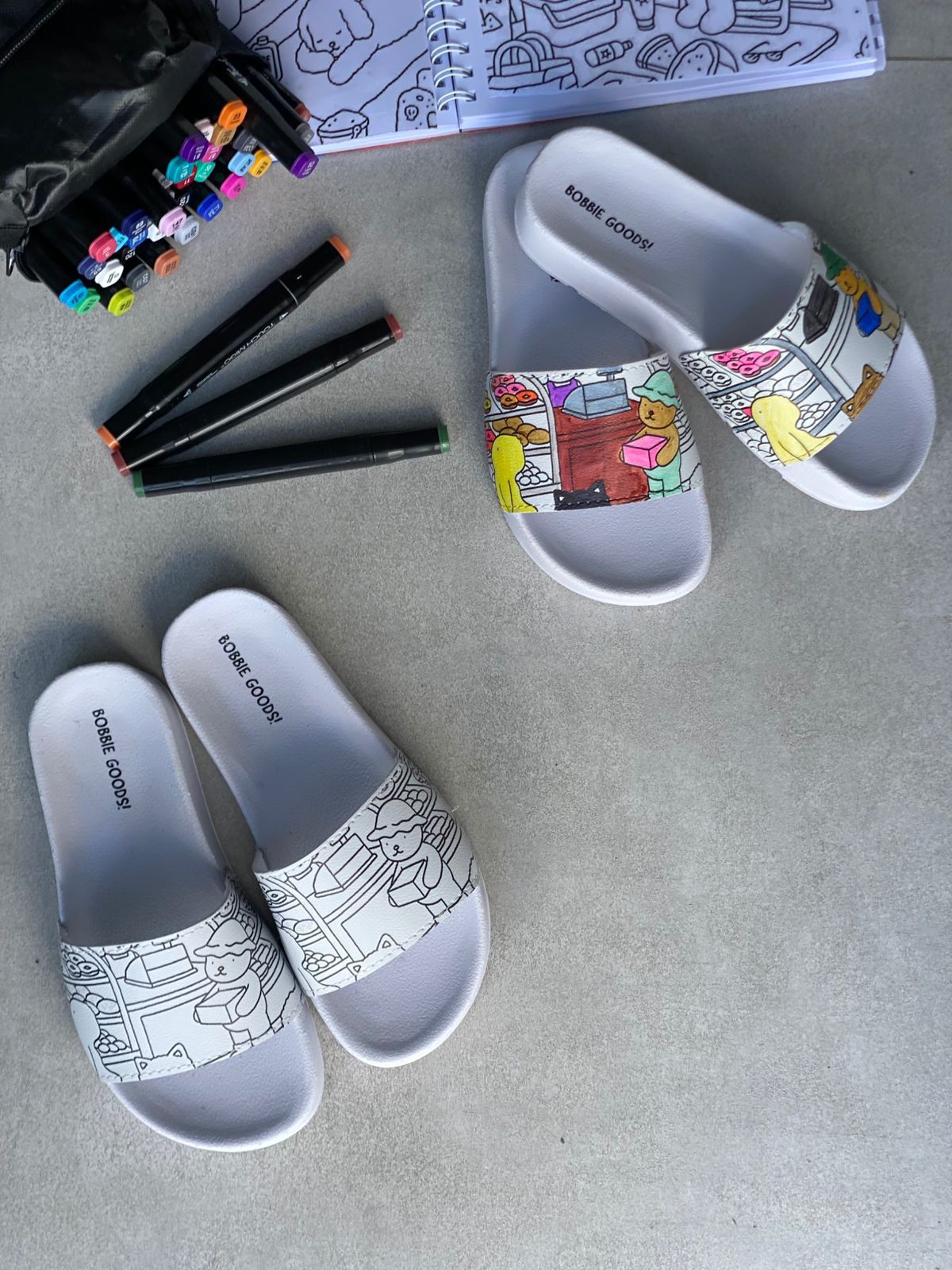 Slide Bobbie Goods