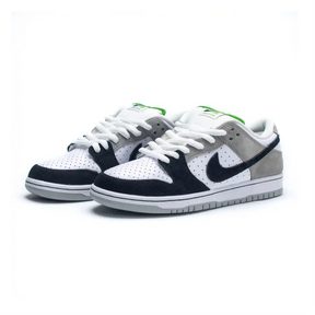 Nike SB Dunk Chlorophyll