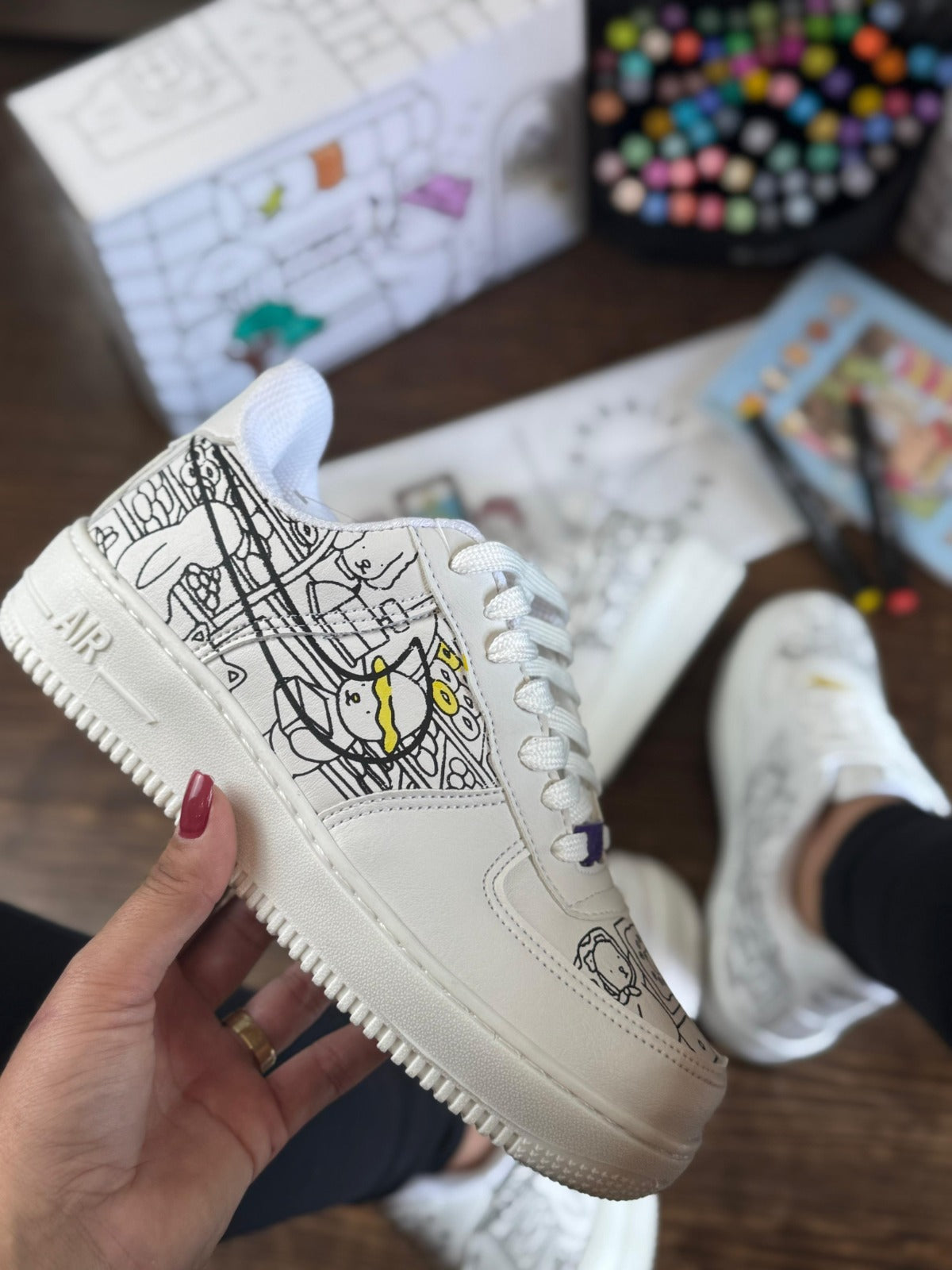Air Force Branco Bobbie Goods